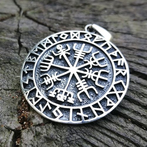 Vegvisir Viking Compass Pendant Viking Runes Pendant