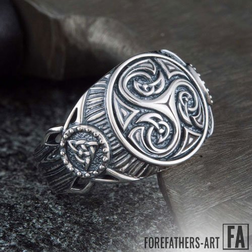 Triskelion Ring Celtic Norse Jewelry